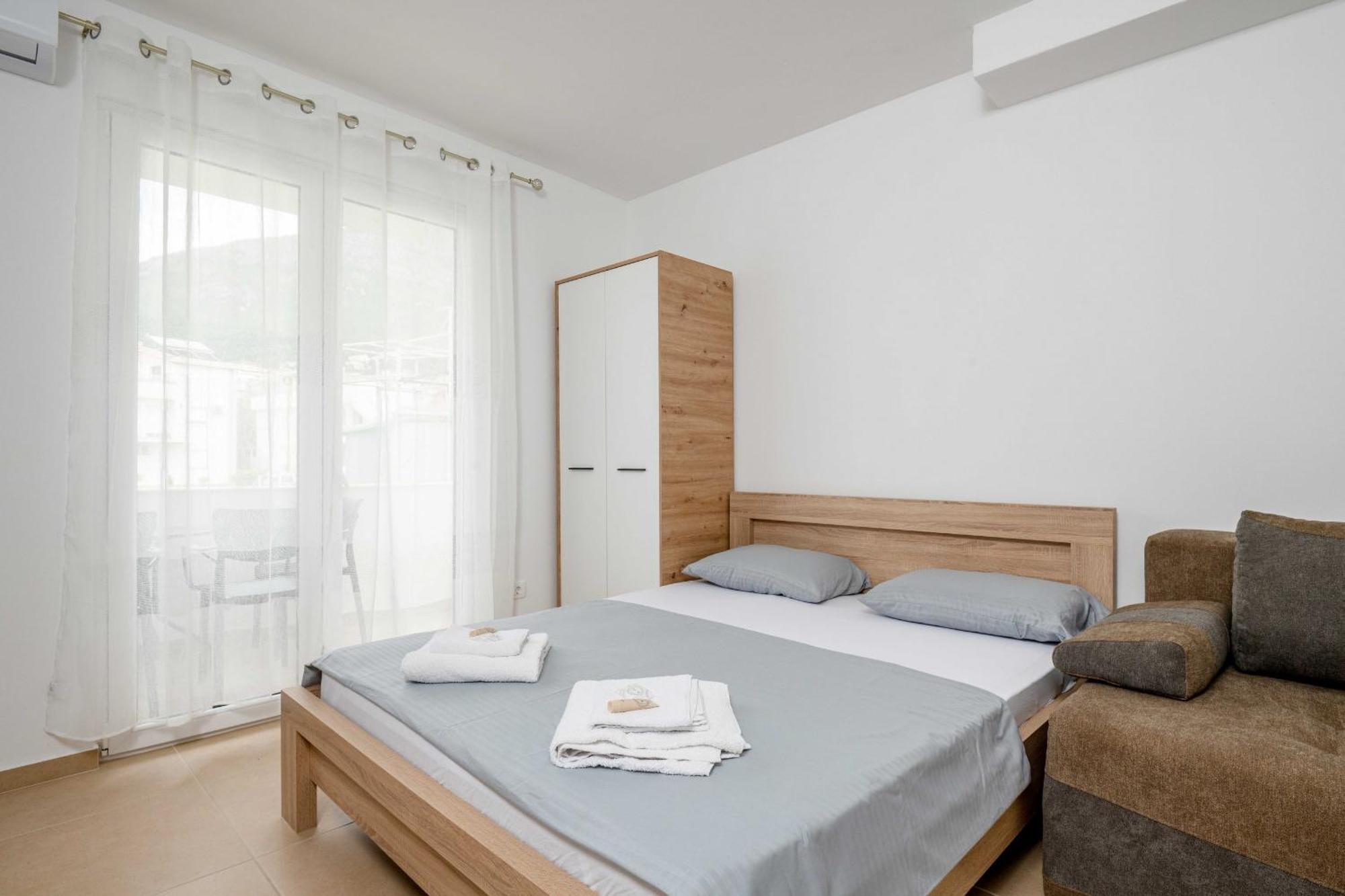 Apartments Milivojevic Bar Cameră foto